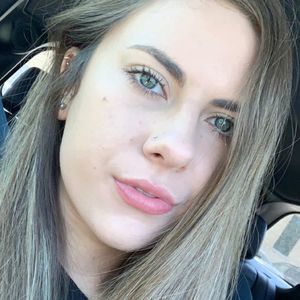 Meet your Posher, Molly